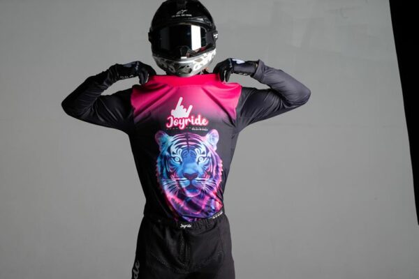JOYRIDE - Jersey Youth - Neon Lion Black