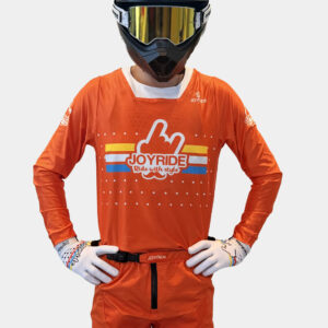 Alternative view of Tenue Classic Orange Echantillon - Jersey : S & Pant : 30
